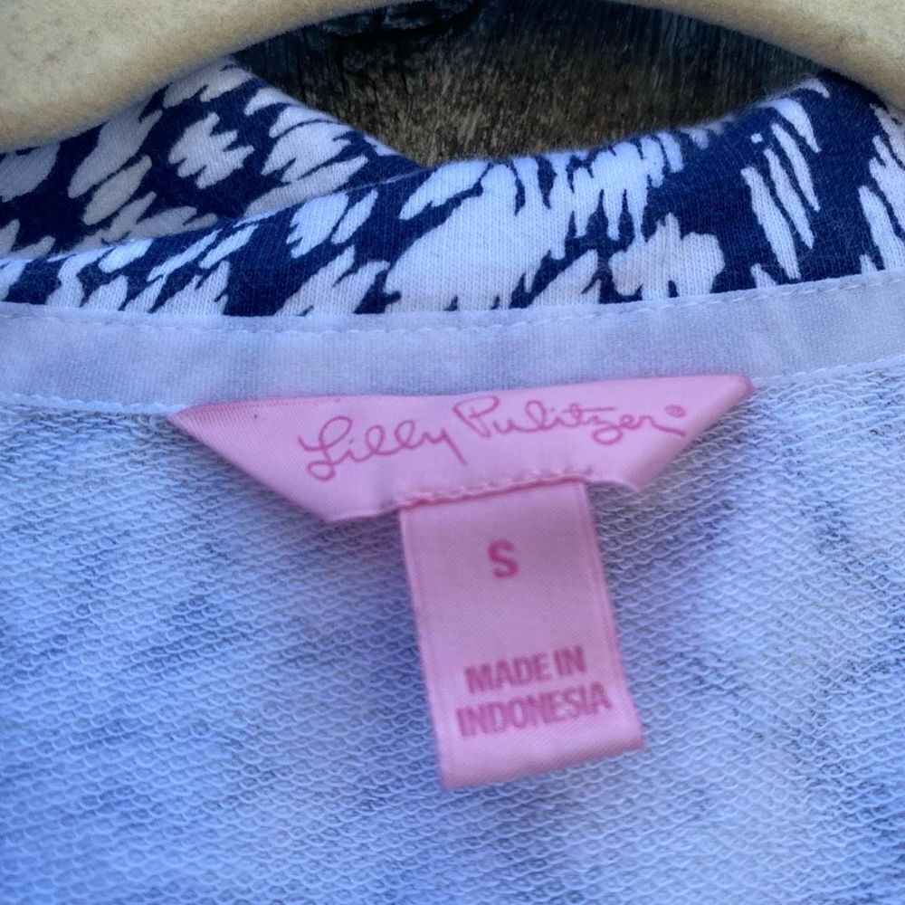 Lilly Pulitzer Navy and White Printed Hooded Sweatshirt - Picture 3 of 6